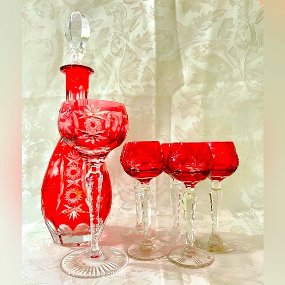 German Cut Crystal Red Pink Spirit Liquor Decanter with glasses - Picture 1 of 4